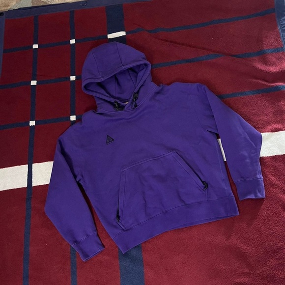 Nike ACG NRG Pullover Hoodie Sweatshirt Court Purple Black
Mens S small - Picture 1 of 8